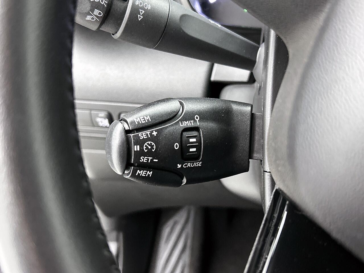 Citroen C3 Aircross 130 PK Automaat Feel | Rijklaar | Parkeersensoren achter | Apple Carplay |