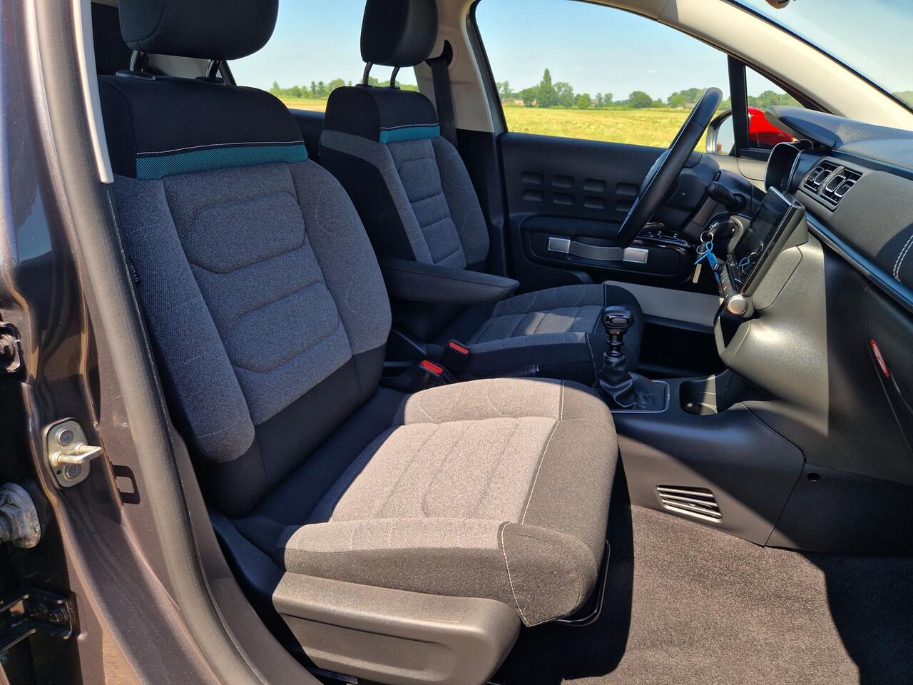 Citroen C3 1.2 PureTech C-Series - 110 Pk - Euro 6 - Navi - AppleCarplay AndroidAuto - Climate Control