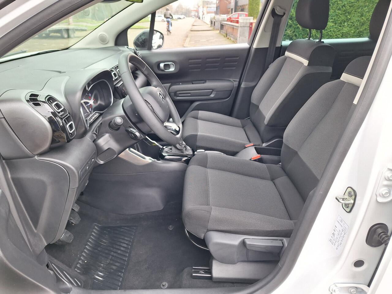 Citroen C3 Aircross 1.2 PureTech Shine 15X OP VOORRAAD