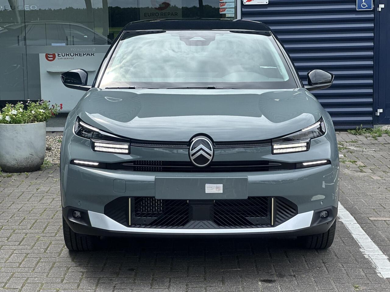 Citroen C4 1.2 Hybrid 145pk Business | Voorruit-/Stoelverwarming | Comfort Seats | PHC vering | Adaptive Cruise Control | Climate Control | Parkeercamera/-sensoren | Apple Carplay/Android Auto | Full LED | Dodehoekdetectie | Navigatie |