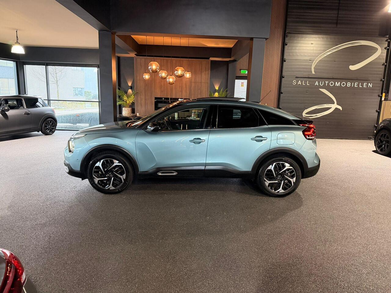 Citroen C4 1.2 Puretech Shine Pano/360/Keyless