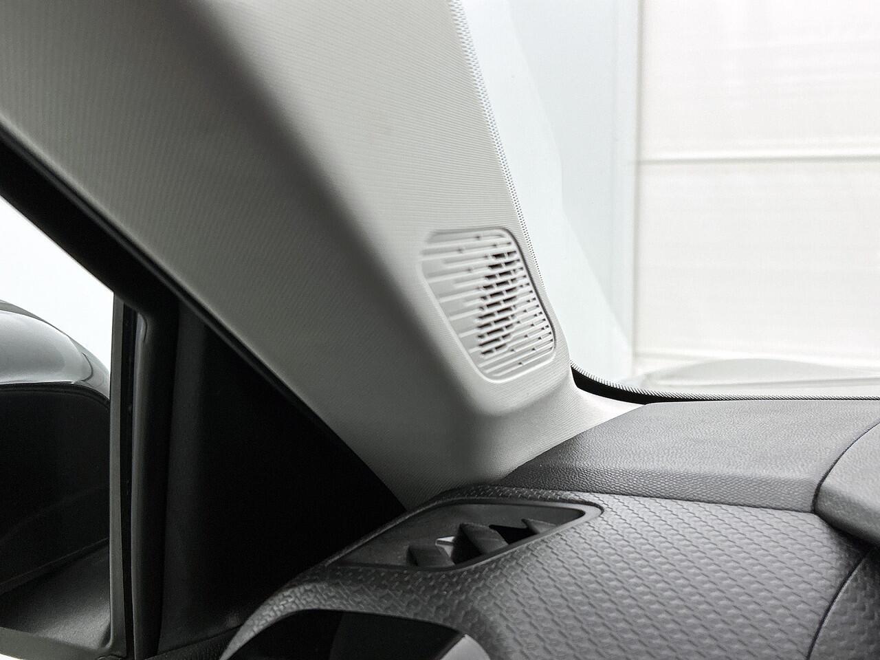 Citroen C4 130 PK Automaat Business Plus | Rijklaar | Afneembare Trekhaak | Lederen bekleding | Stoelverwarming