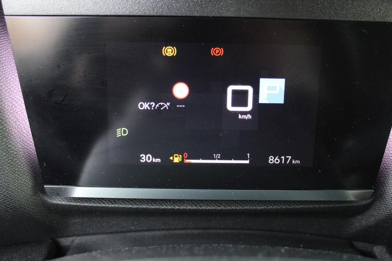 Citroen C4 1.2 Hybrid 145PK BUSINESS | KEYLESS ENTRY/START | DRAADLOZE APPLE CARPLAY/ANDROID AUTO | CLIMATE CONTROL | STOEL/VOORRUIT VERWARMING | ACHTERUITRIJ CAMERA | DAB+ RADIO | 18" LICHTMETALEN VELGEN |