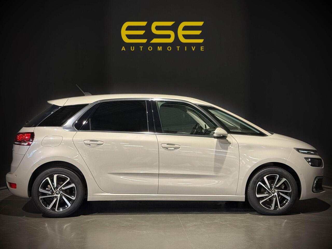 Citroen C4 SpaceTourer 1.2 PureTech | Automaat | Camera | Carplay | Dodehoek