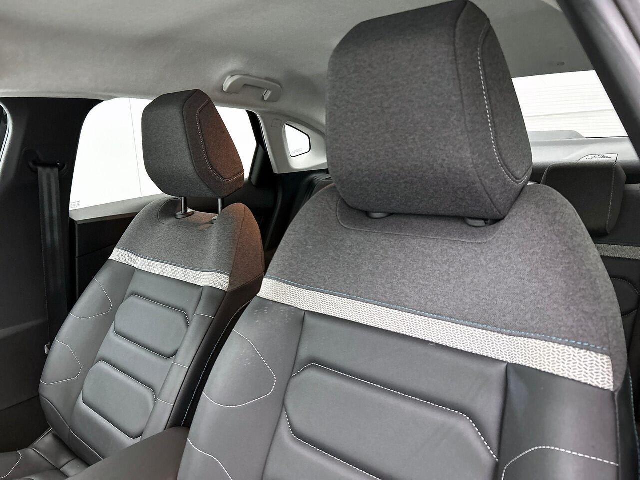 Citroen C4 X 1.2 Puretech Feel Pack CAMERA | HEAD-UP | PRIVACY-GLASS | FULL LED