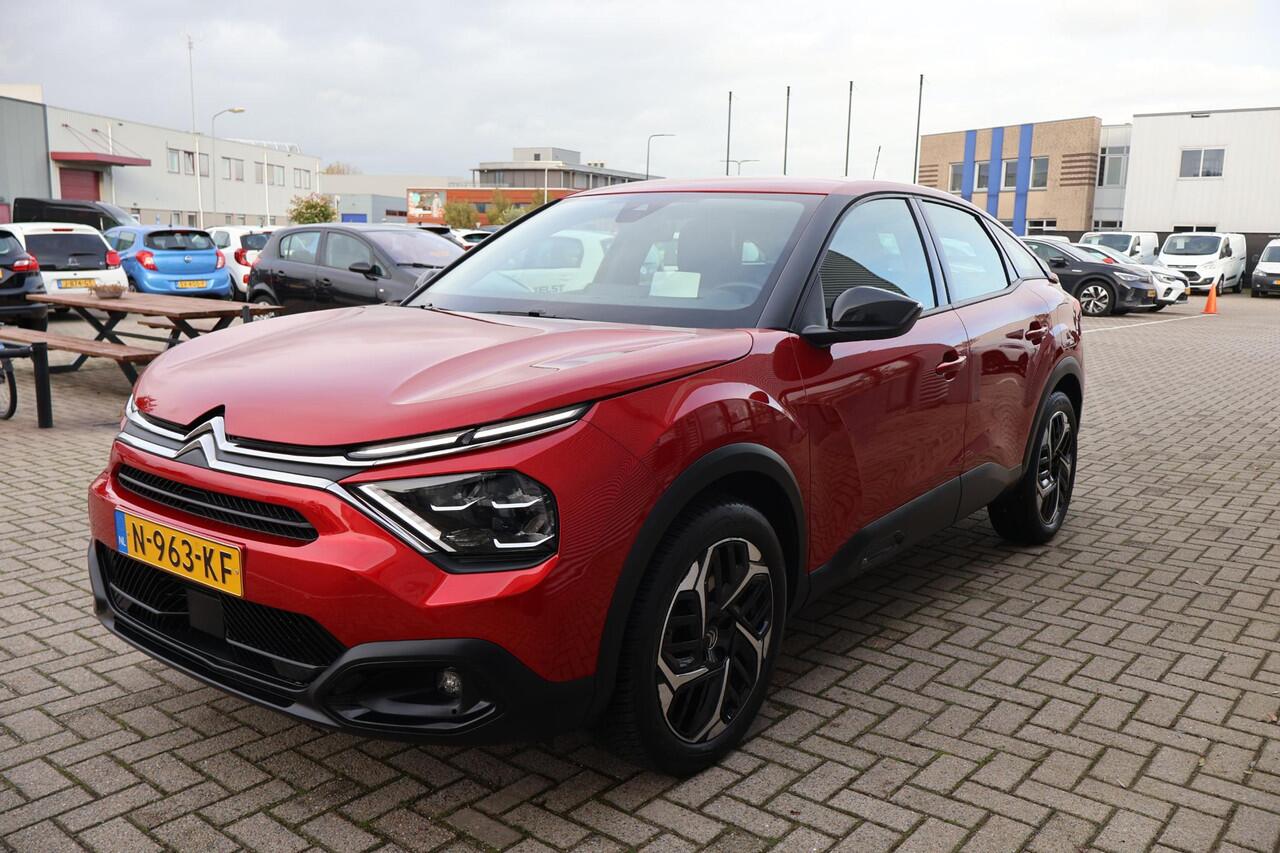 Citroen C4 1.2 Feel Edition 1e Eigenaar | Dealer Onderh | NL-Auto | BTW | Head-Up | Camera | Navi | Carplay | Full Led | Cruise | Bots systeem | Hill-Hold | DAB | PDC |