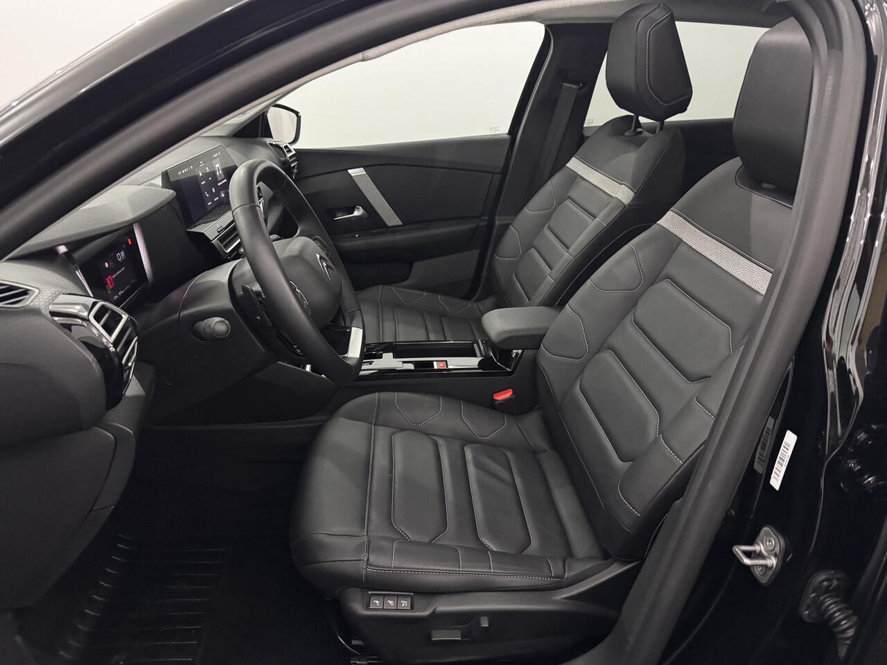 Citroen C4 1.2 Puretech Max 131PK Pano, Leder, 360 Camera, Head-up display, Massage stoelen, Keyless start, Cruise control, Stoelverwarming