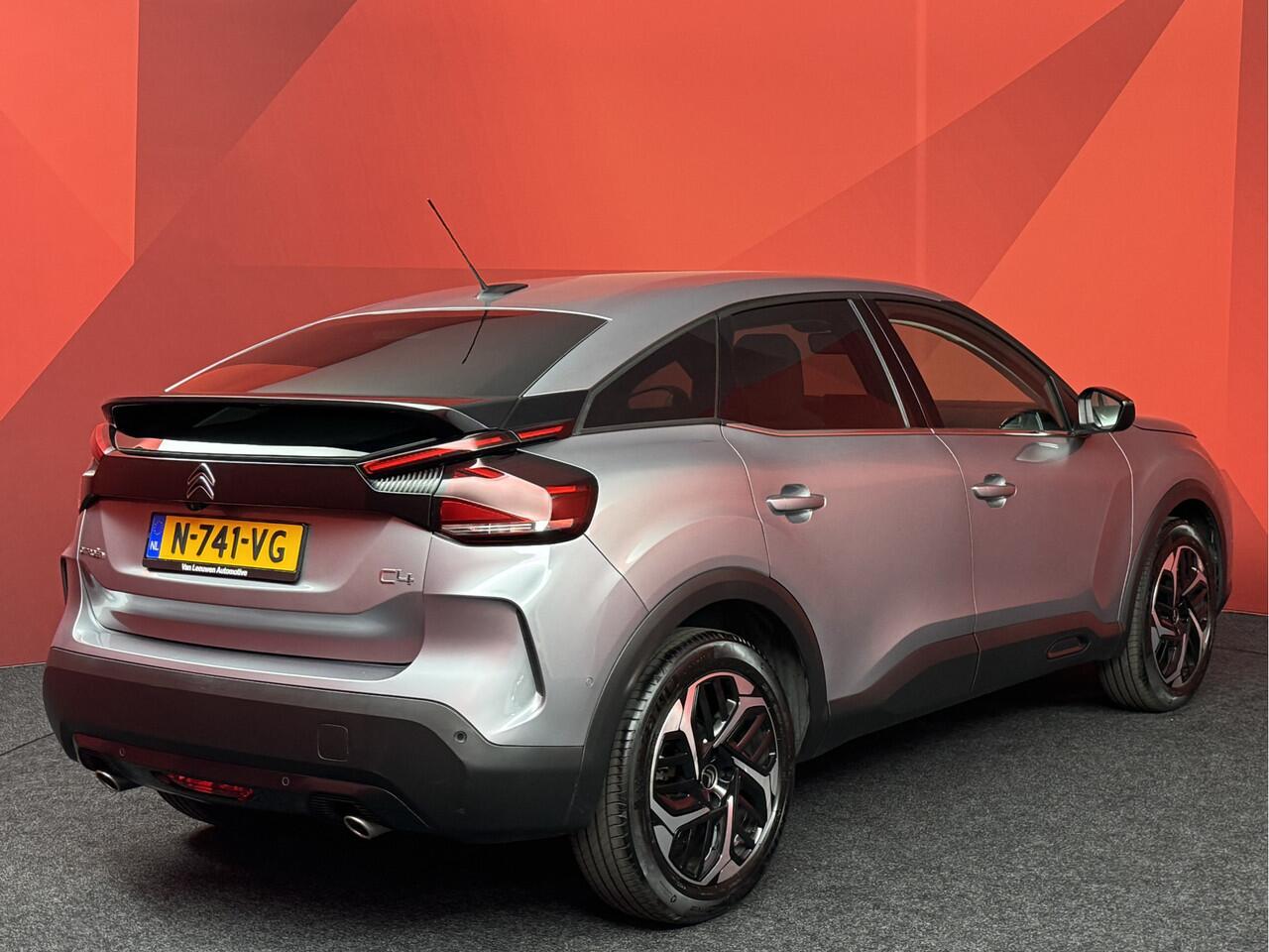 Citroen C4 1.2 Puretech Shine | Camera | Head-up display | Navigatie | APK 18-11-2027 |