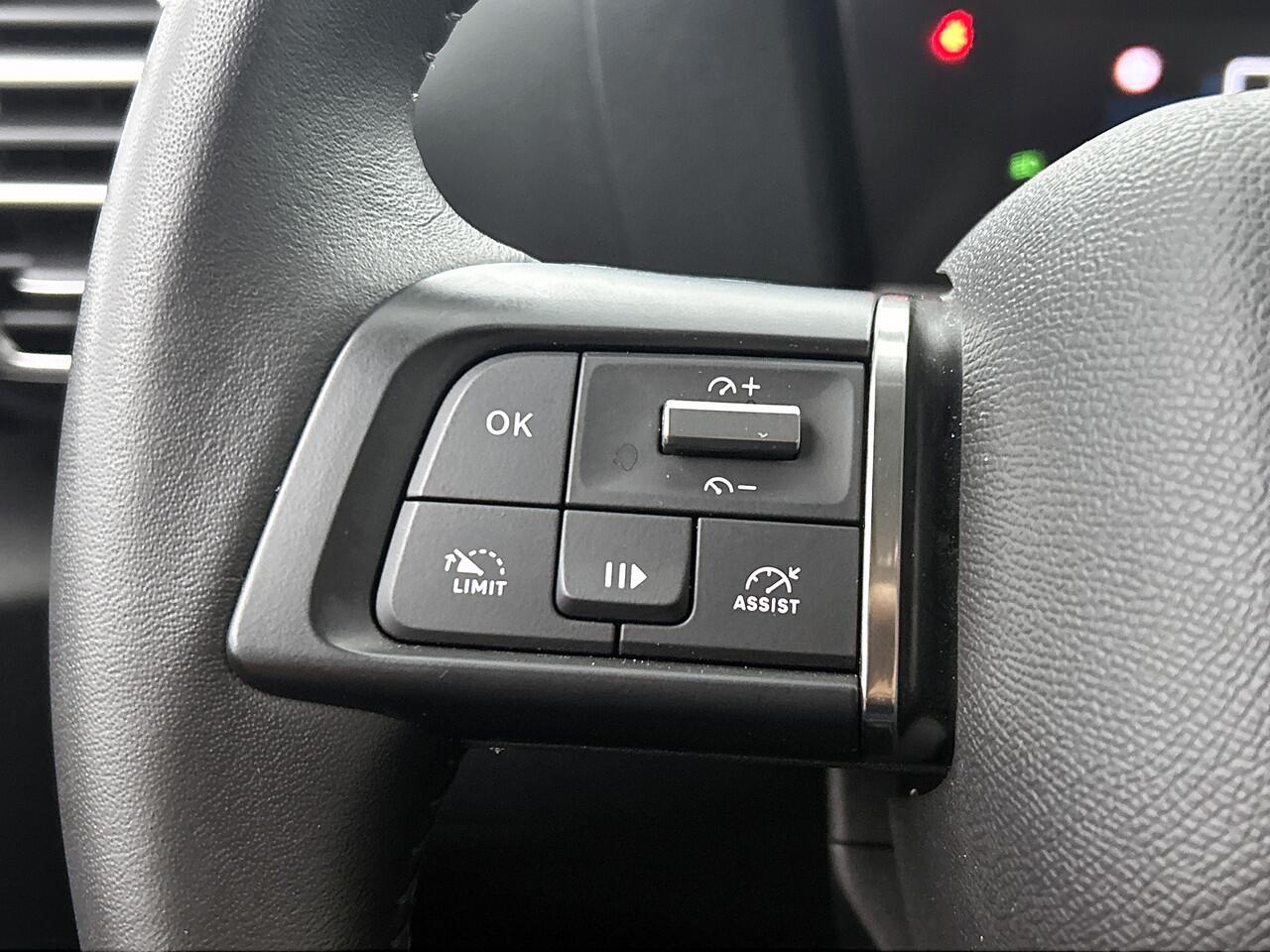 Citroen C4 100 PK Feel | Rijklaar | Navigatie | Achteruitrijcamera | Camera | Navigatie |