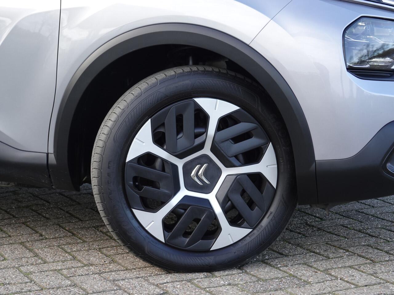 Citroen C4 1.2 Puretech 100PK Feel TREKH. | NAVI | PDC + CAMERA | CARPLAY