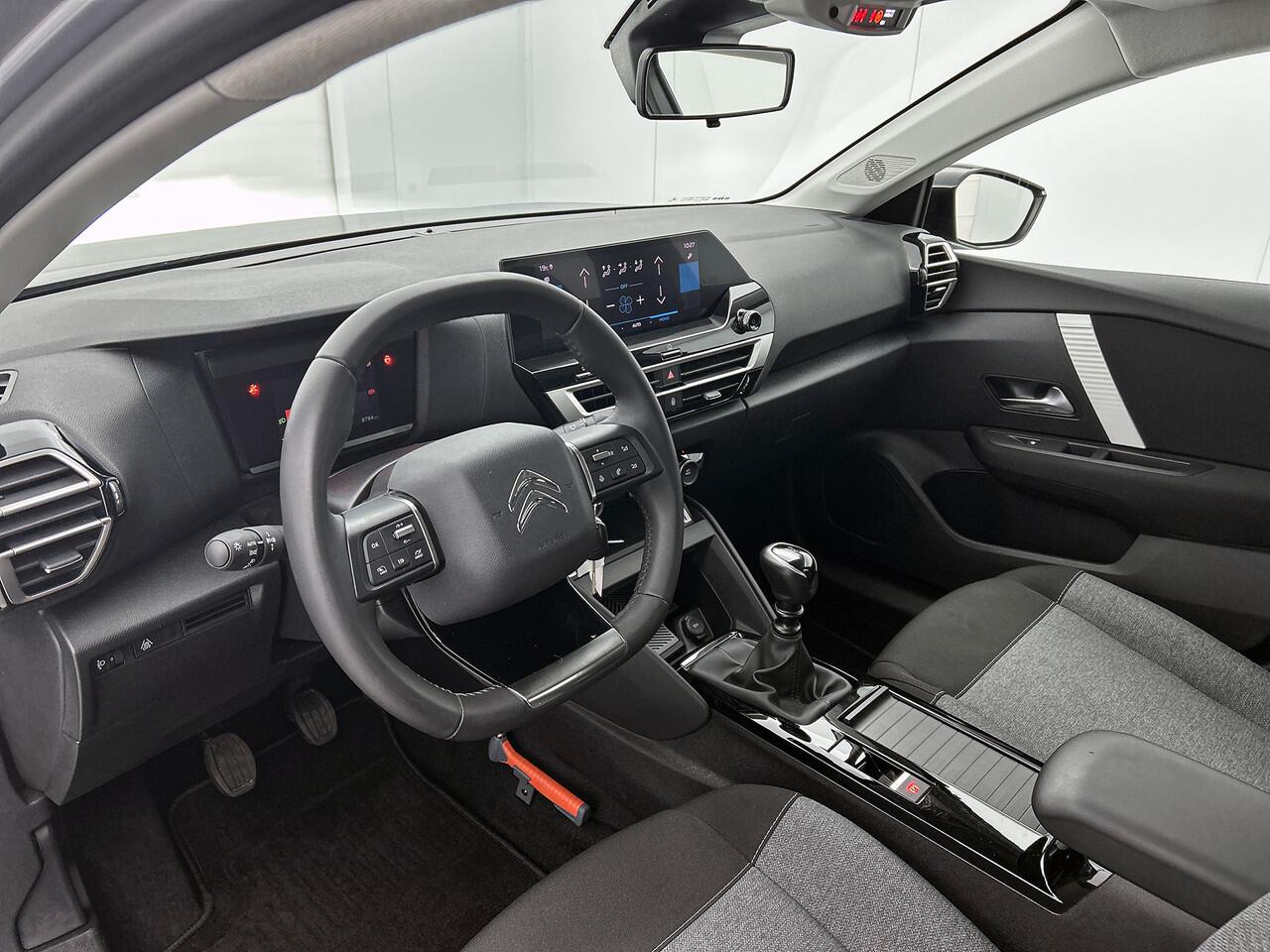 Citroen C4 100 PK Feel | Rijklaar | Navigatie | Achteruitrijcamera | Camera | Navigatie |