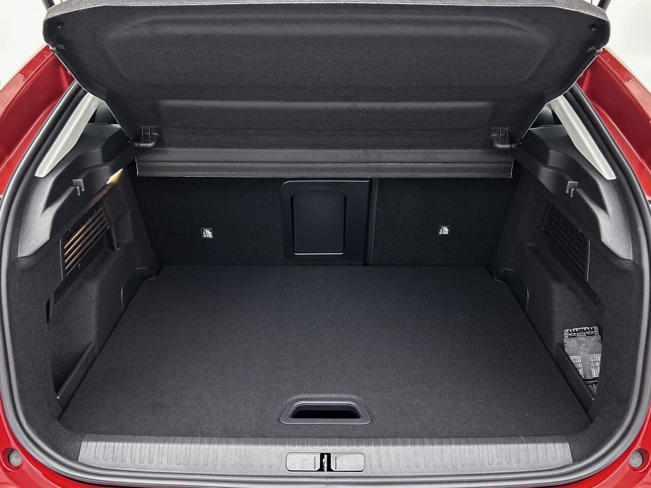 Citroen C4 130 PK Automaat Plus RIJKLAAR! | NIEUW! | Camera | Navigatie | Draadloos Apple Carplay & Android auto |