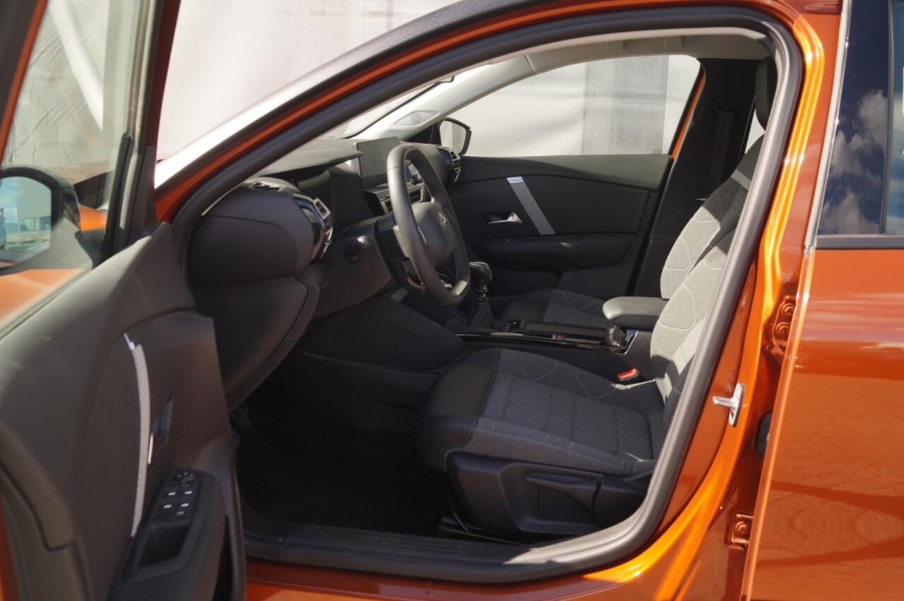 Citroen C4 1.2 Puretech Feel -CARPLAY-TREHKAAK-