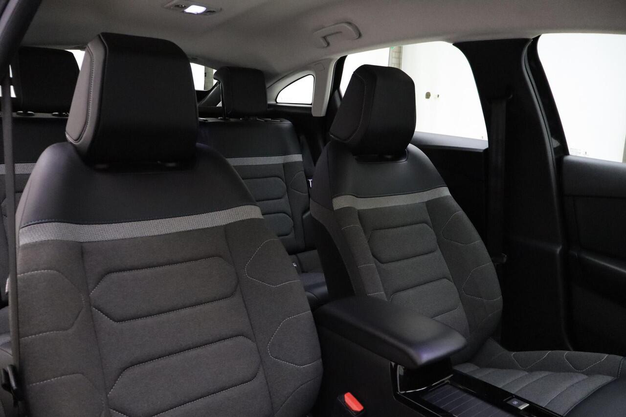 Citroen C4 1.2 Puretech Feel Edition | Apple Carplay / Android Auto | Parkeercamera | Automatische Airco | Cruise Control |