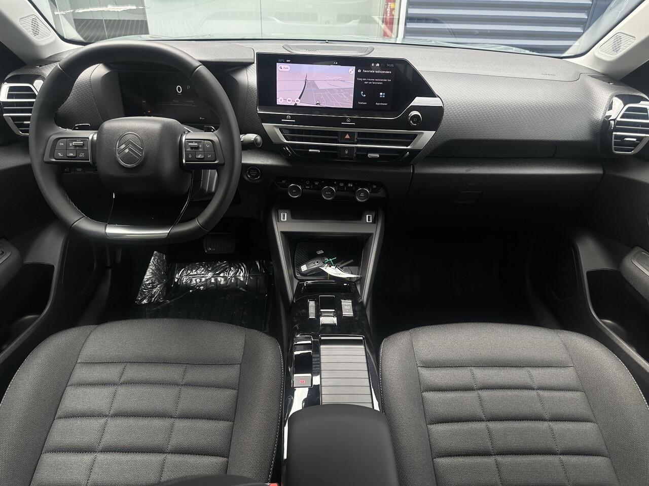 Citroen C4 1.2 Hybrid 145pk Business | Voorruit-/Stoelverwarming | Comfort Seats | PHC vering | Adaptive Cruise Control | Climate Control | Parkeercamera/-sensoren | Apple Carplay/Android Auto | Full LED | Dodehoekdetectie | Navigatie |