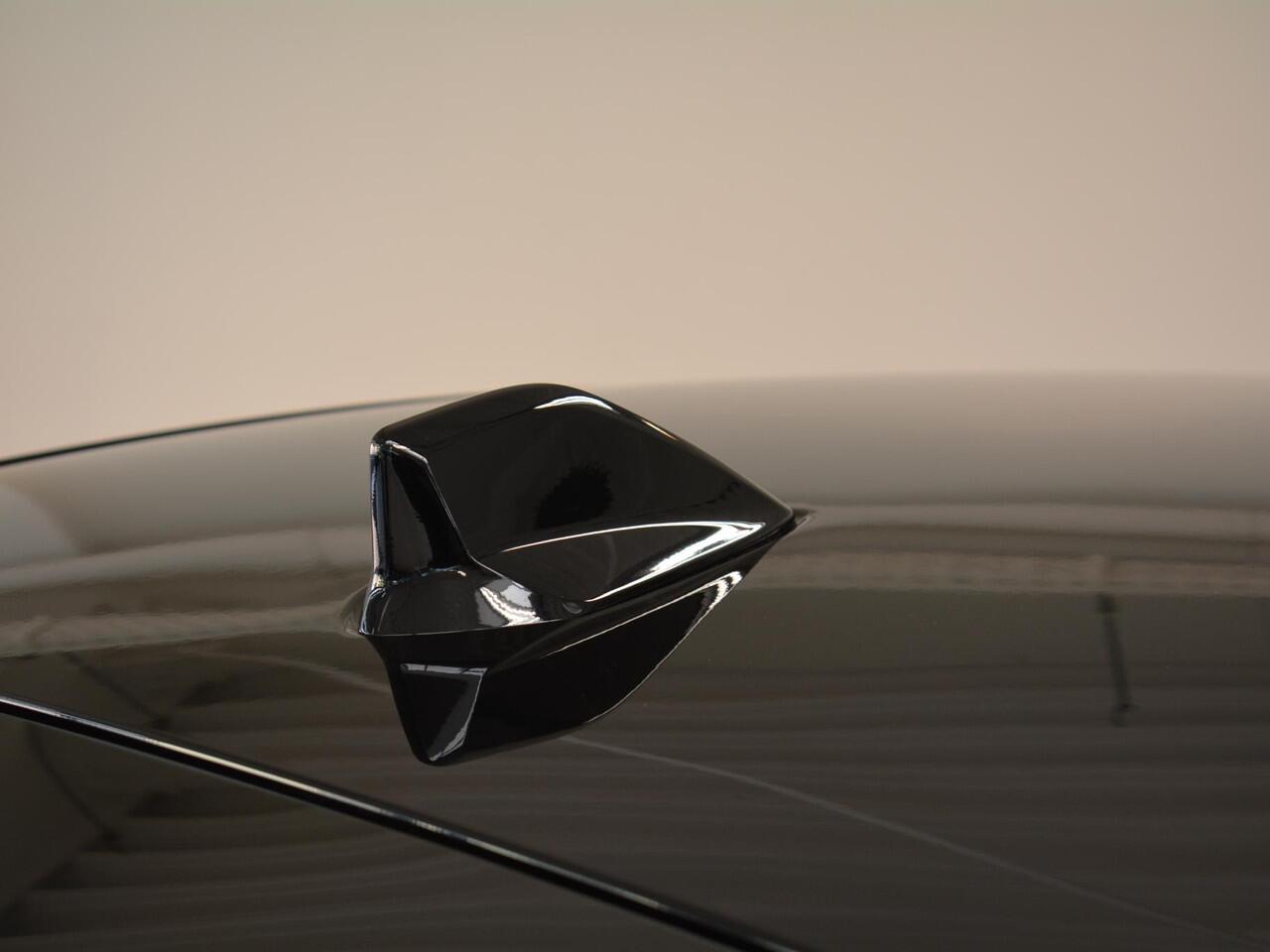 Citroen C4 1.2 Hybrid 145pk Collection | CAMERA |