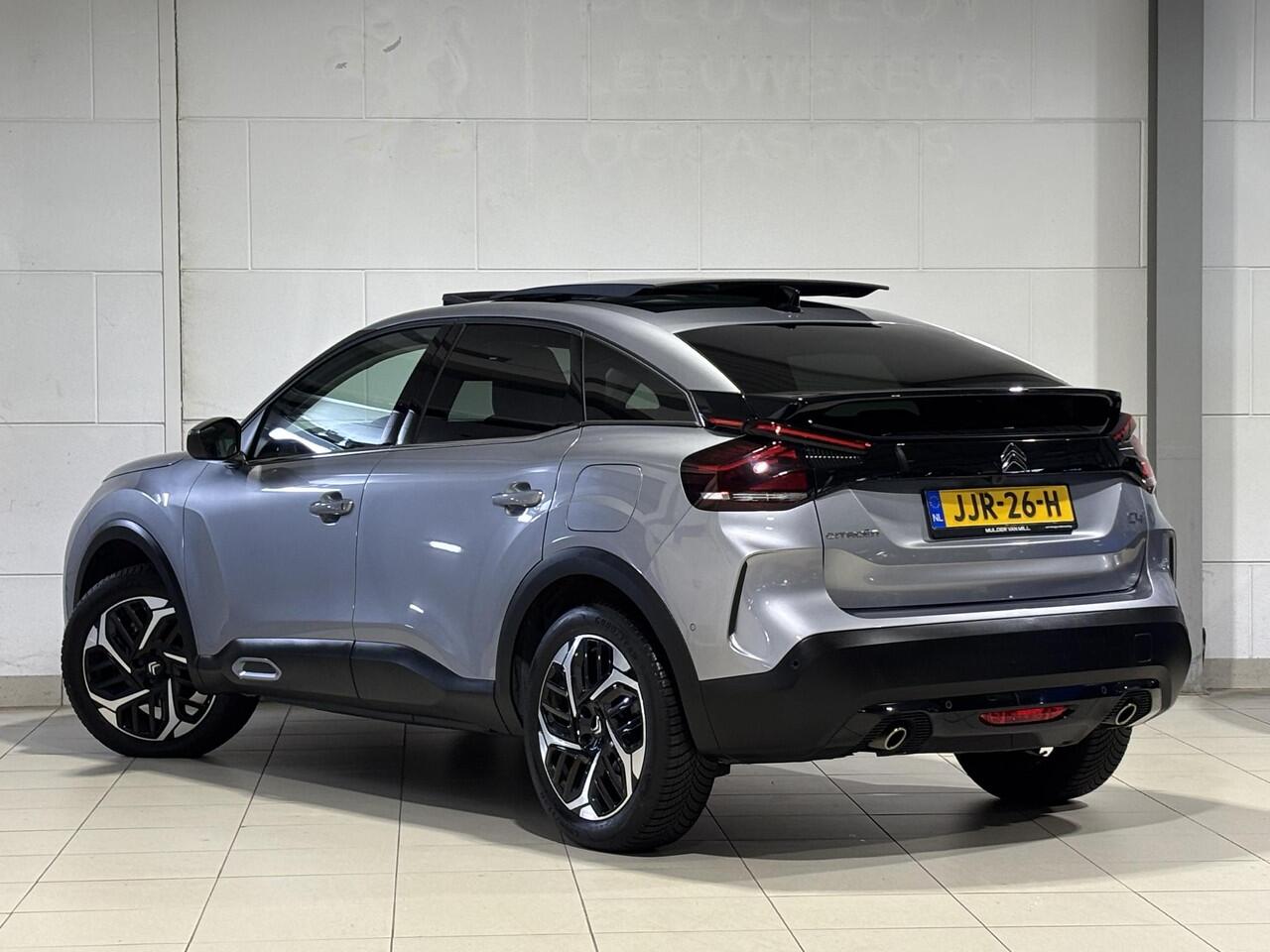 Citroen C4 Shine Pack 1.2 Turbo 130pk EAT8 | SCHUIF/KANTELDAK | NAVI | STOEL+STUURVERW. | CAMERA | LEDER | ADAPTIVE CRUISE | DODEHOEKBEW. |