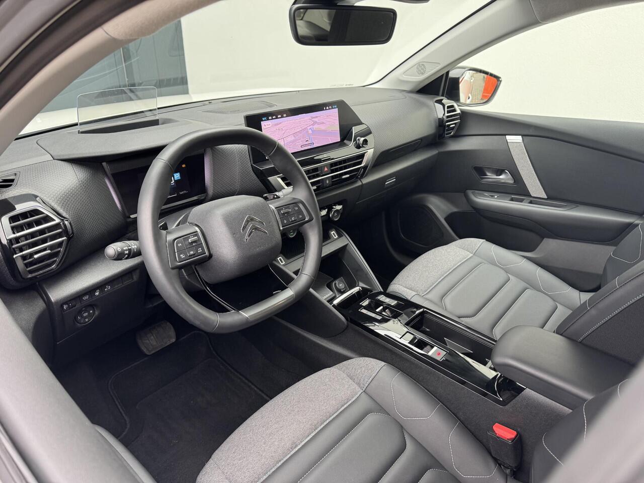 Citroen C4 X 1.2 PT 130 EAT8 Shine | Stoelverwarming | Verwarmde voorruit | Prijs is rijklaar