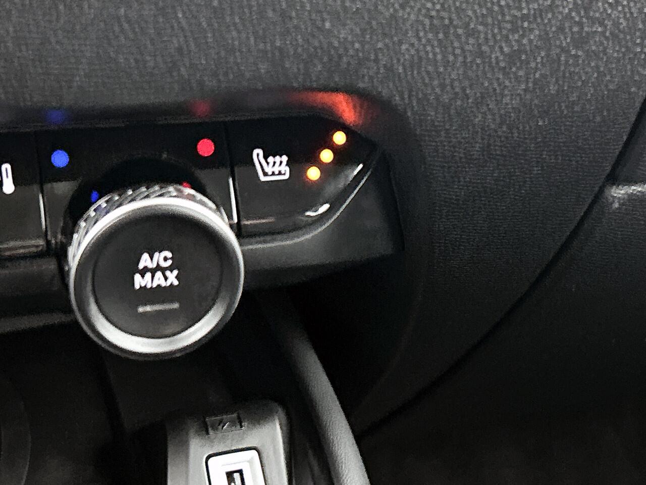 Citroen C4 130 PK Automaat Business Plus | Rijklaar | Afneembare Trekhaak | Lederen bekleding | Stoelverwarming