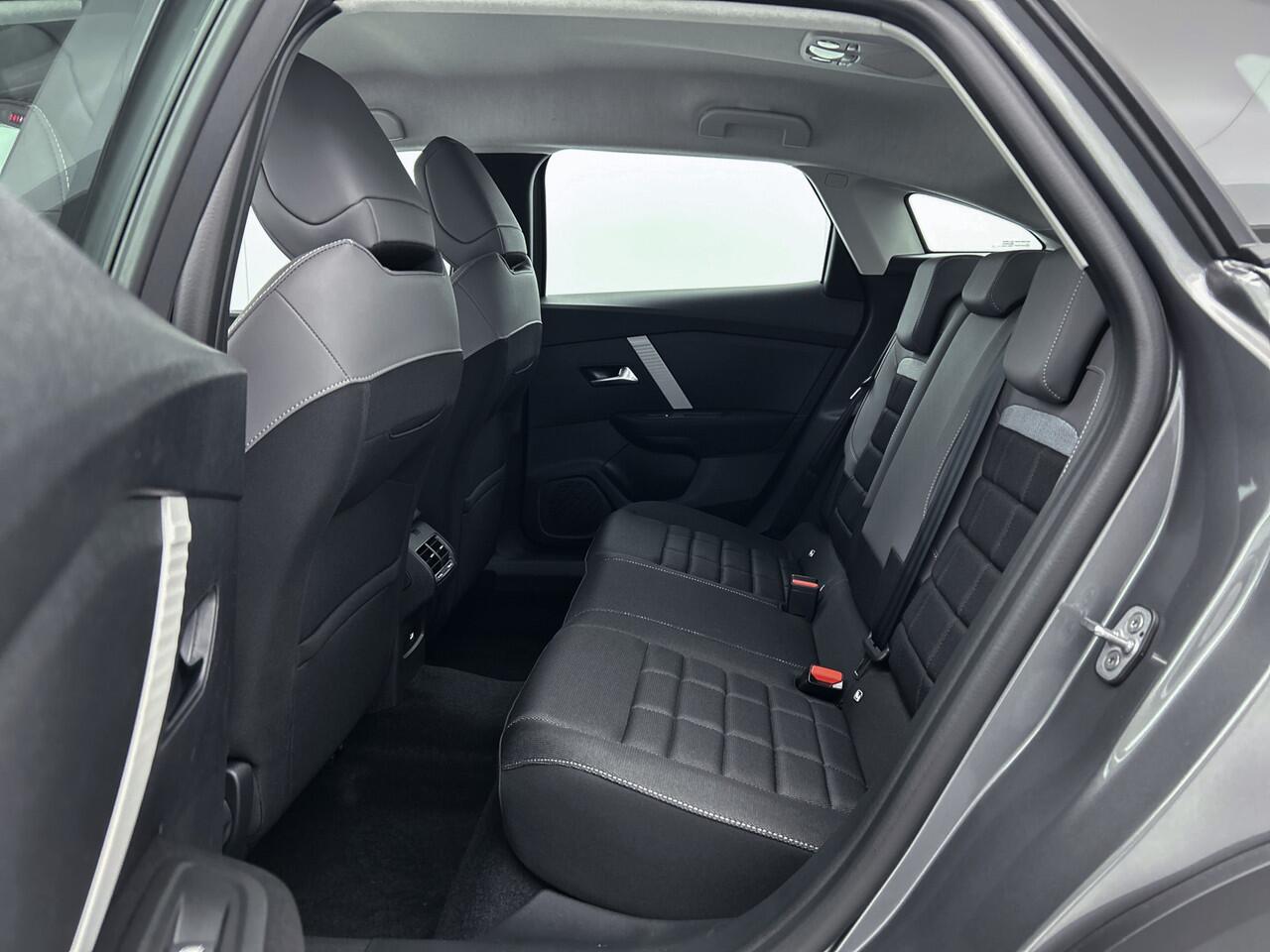 Citroen C4 Hybrid 145pk Automaat Business Private Lease ¤ 489,- pm - 48mnd - 10.000km