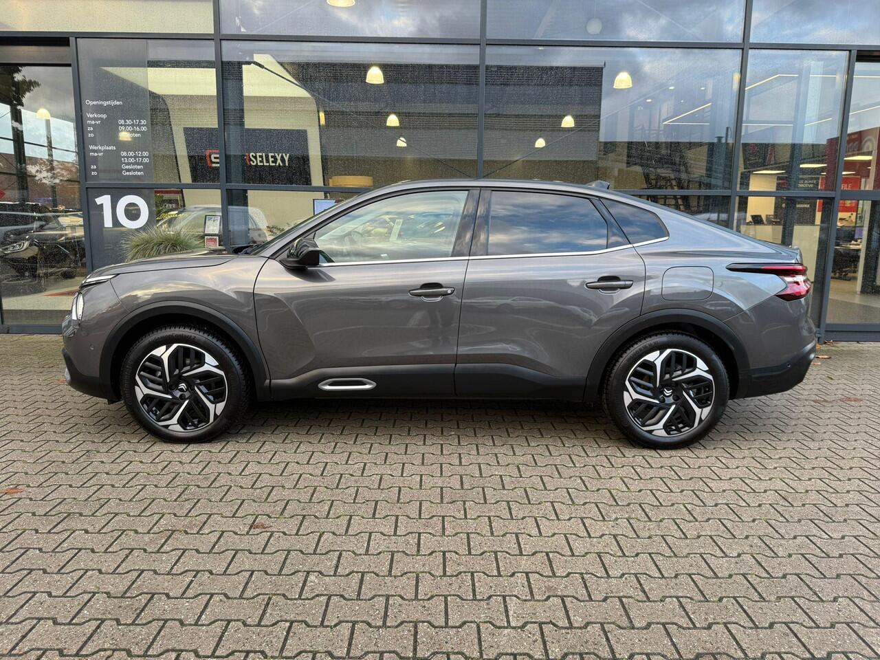 Citroen C4 X 1.2 Puretech Shine *Trekhaak & ACC*