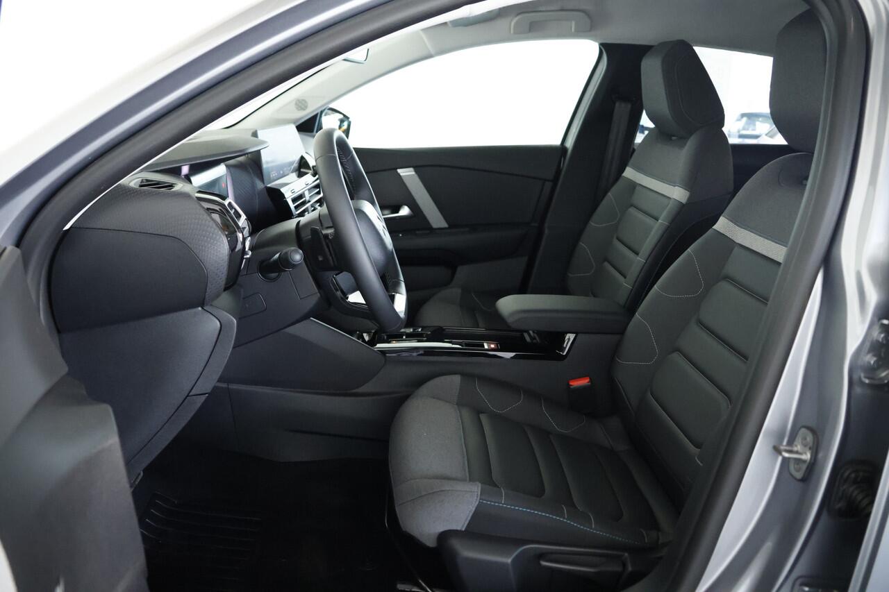 Citroen C4 1.2 Puretech Shine Navigatie / Leder / HUD / LED / Carplay / Adaptive Cruise