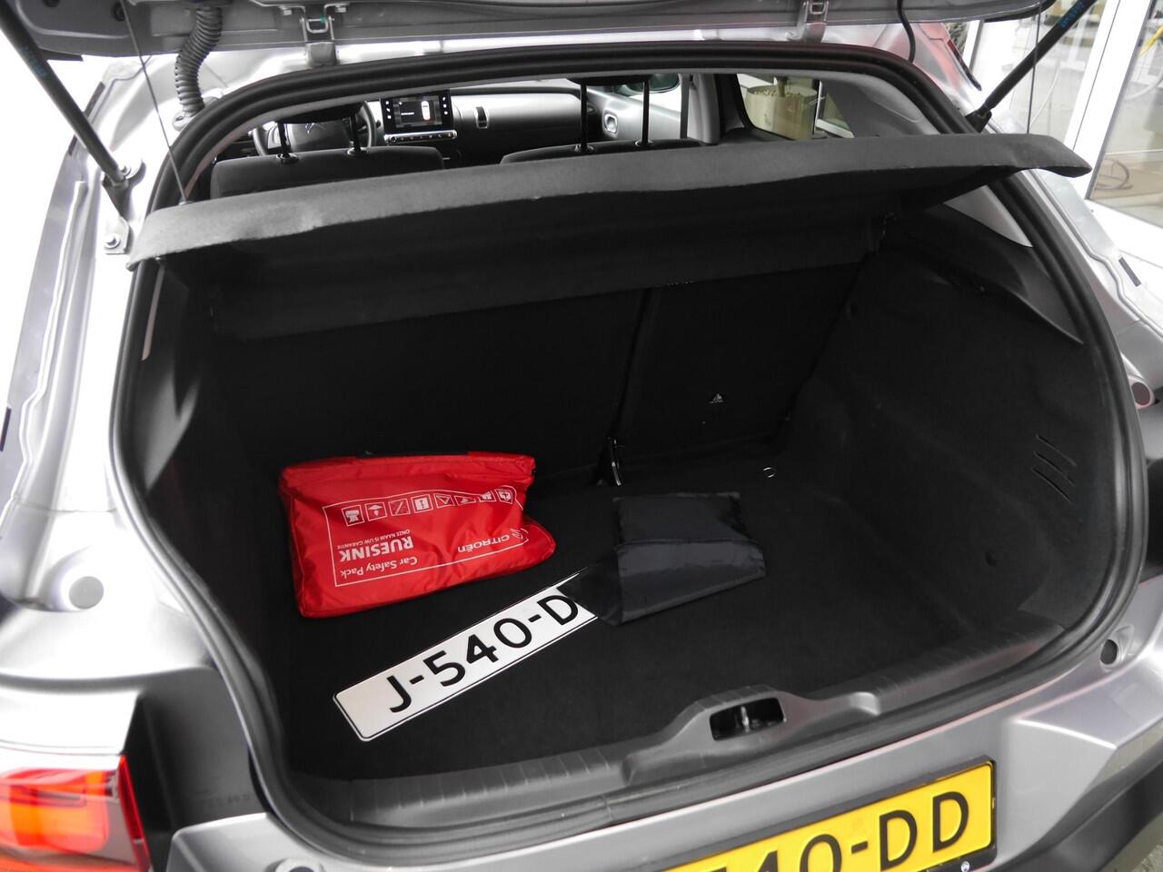 Citroen C4 CACTUS 1.2 PureTech Feel | Achteruitrijcamera | Keyless entry en start | Navigaitie | Trekhaak | Climate control | Cruise control