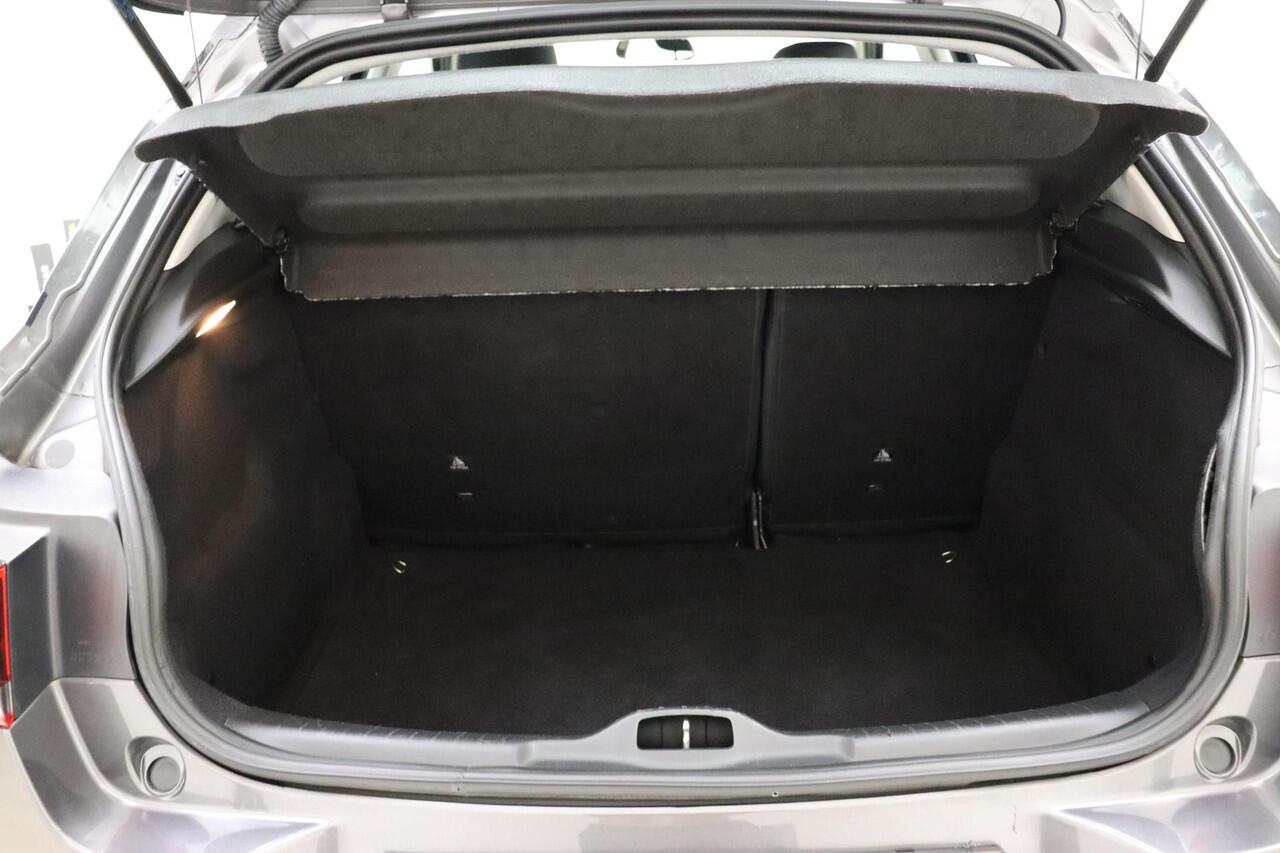 Citroen C4 CACTUS 1.2 PureTech Business | Navigatie | Apple Carplay/Android Auto | Climate & Cruise Control | Parkeersensoren