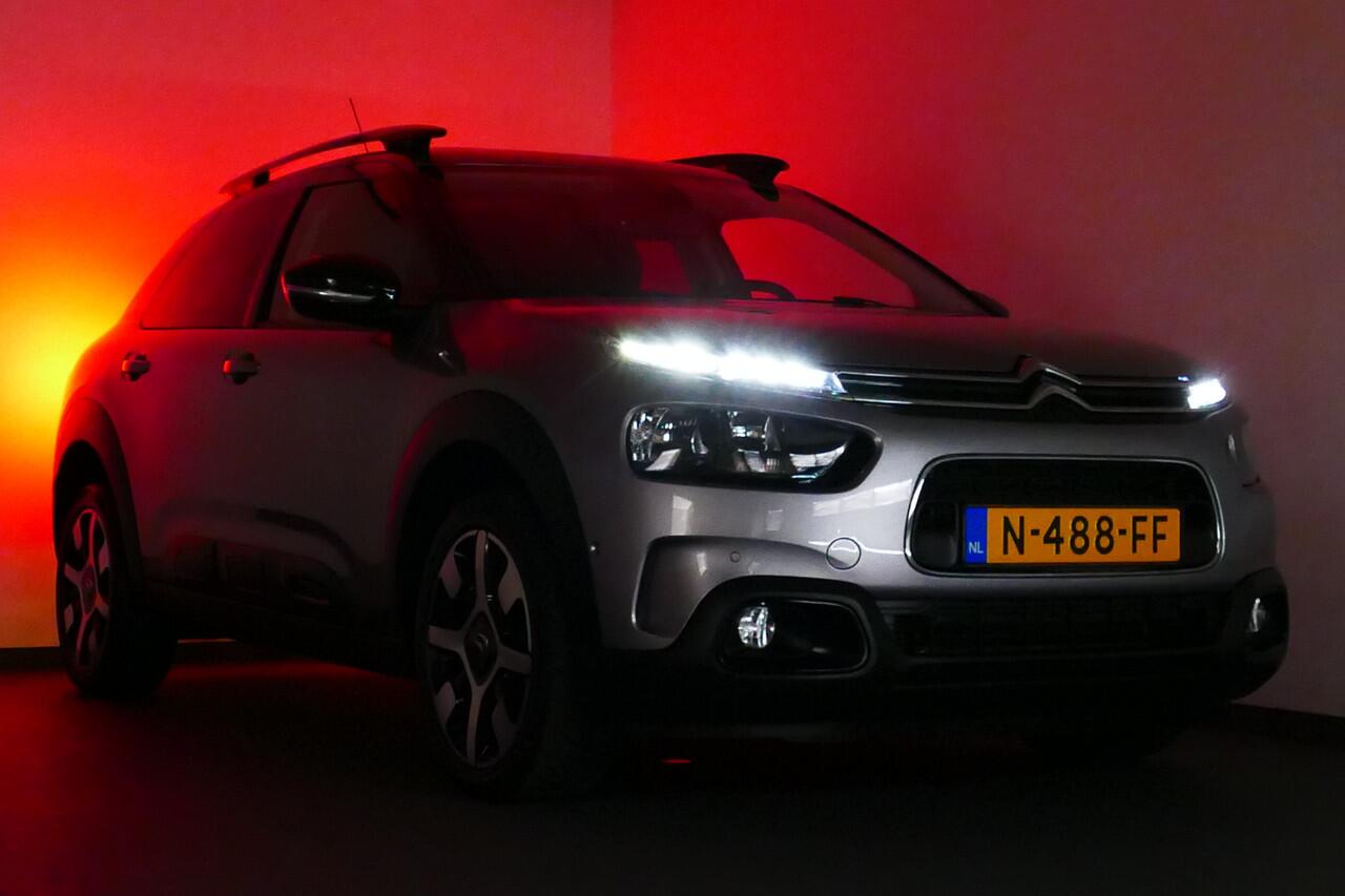 Citroen C4 CACTUS 1.2 130pk Shine Plus. Camera, Navi, Clima, Cruise, StoelVerw, Haak 950kg