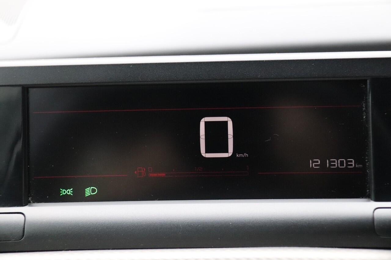 Citroen C4 CACTUS 1.2 PureTech Feel, Carplay, Navi, Parkeerhulp