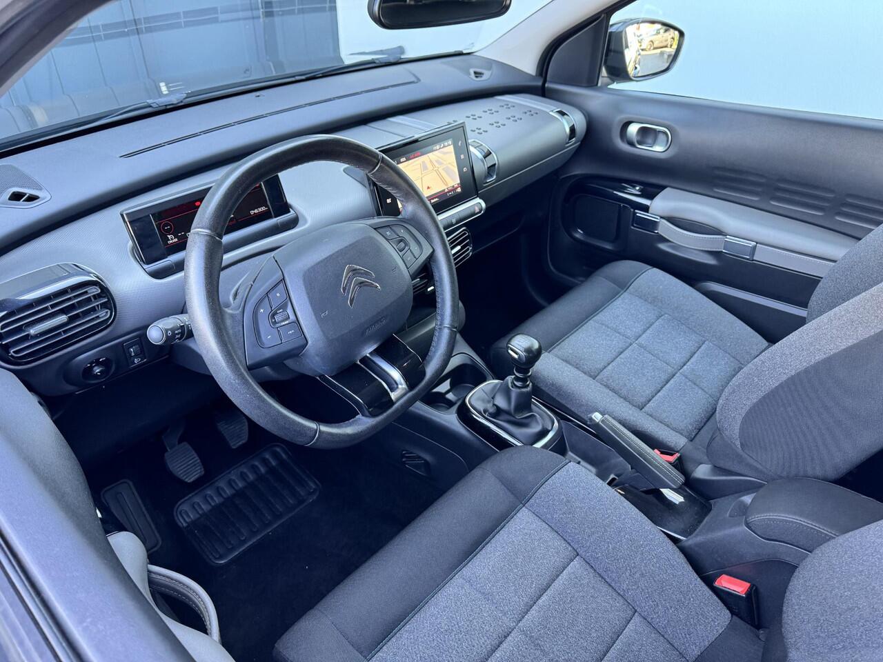 Citroen C4 CACTUS 1.2 PT 110 Business | Navi | Parkeercamera | Prijs is rijklaar