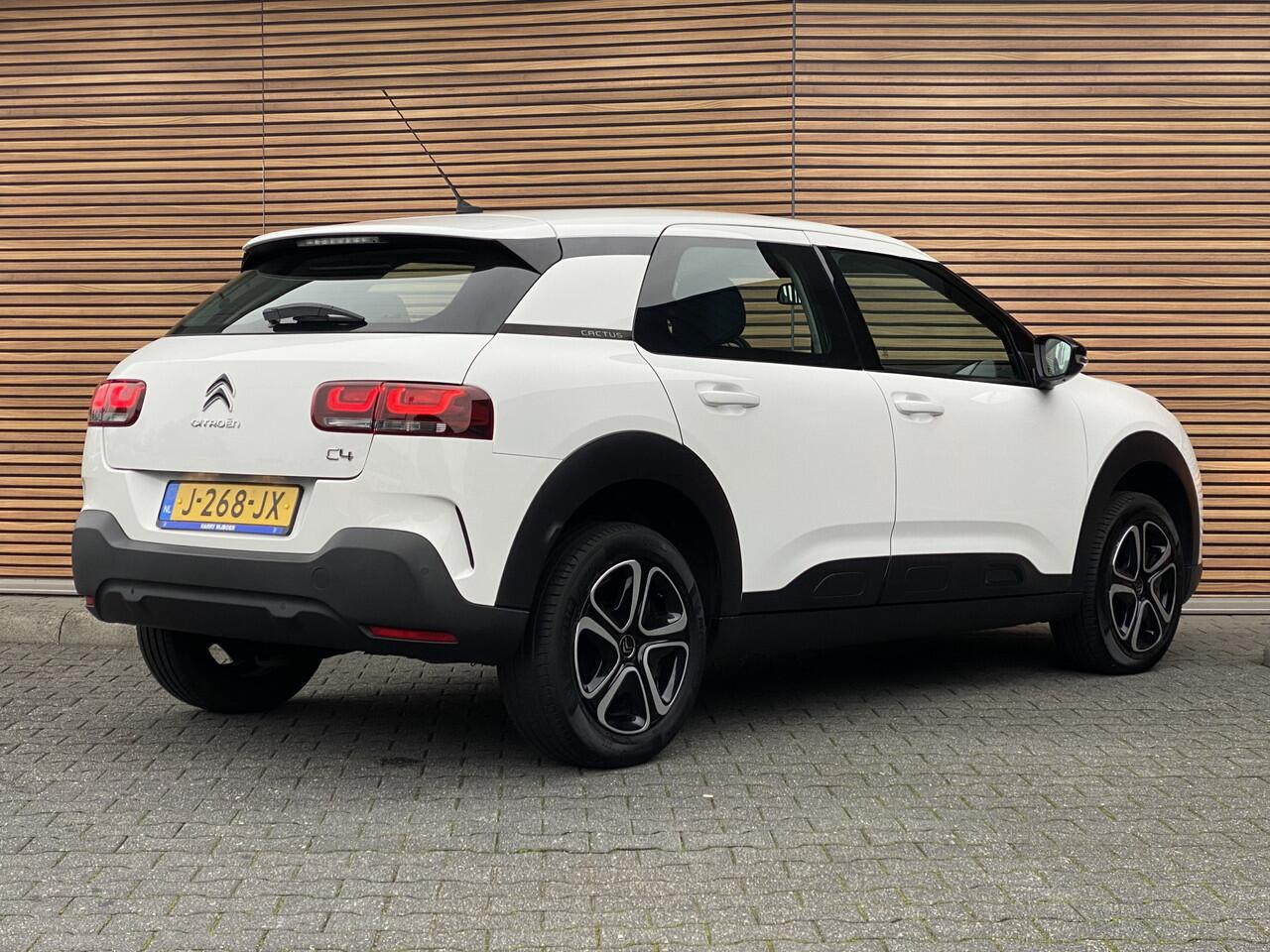 Citroen C4 CACTUS 1.2 PureTech Business Carplay / Cruise control / Carplay