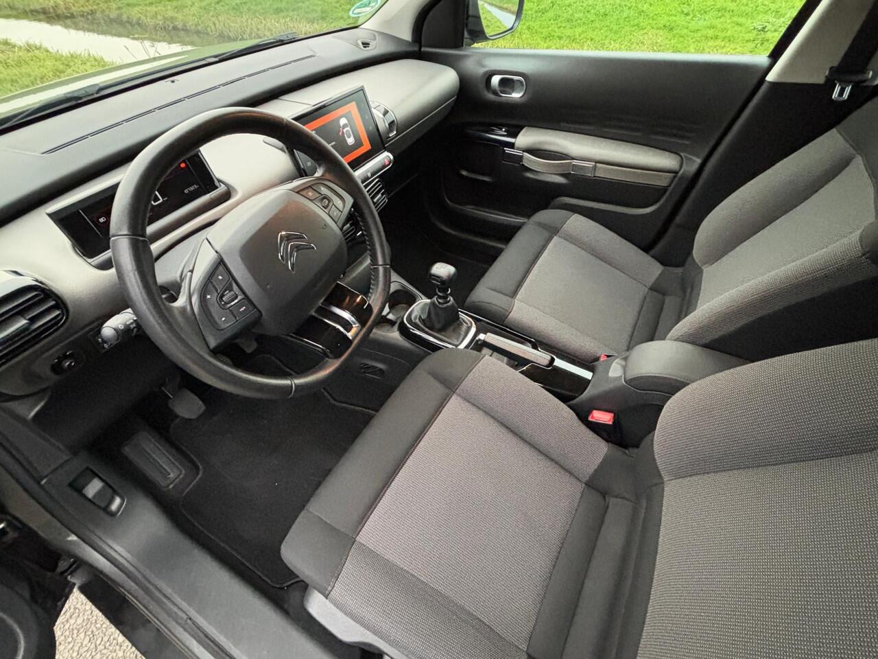 Citroen C4 CACTUS 1.2 PureTech Business
