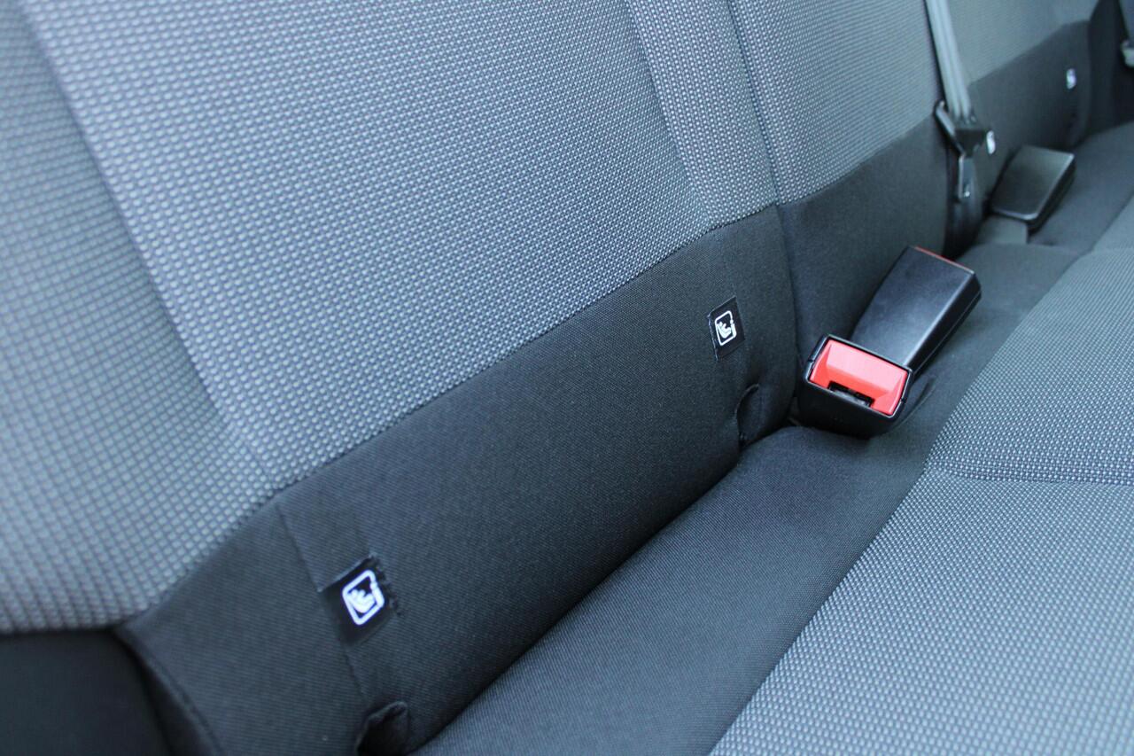 Citroen C4 CACTUS 1.2 PureTech 110pk Business Airco Navi Carplay PDC V+A