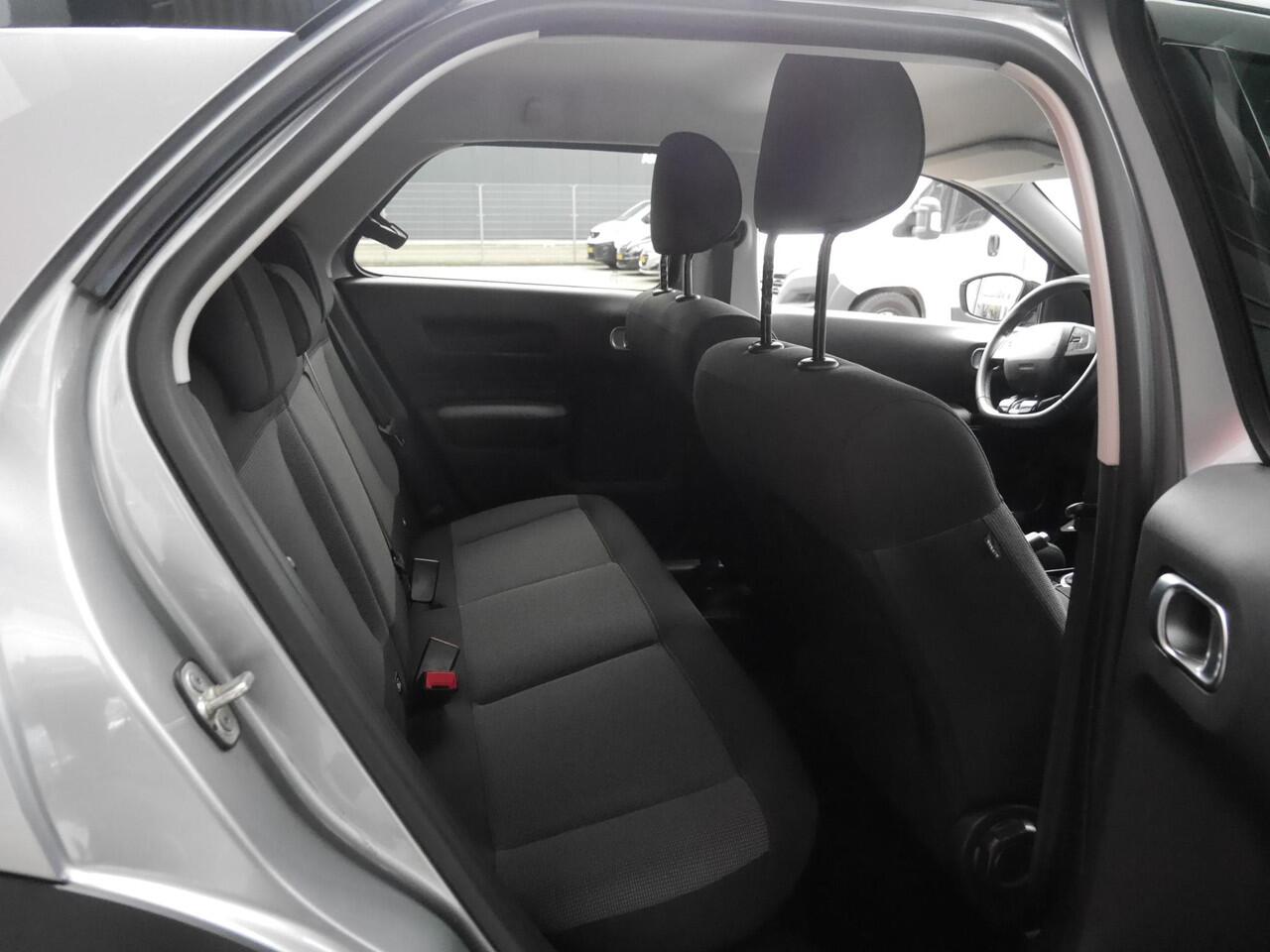 Citroen C4 CACTUS 1.2 PureTech Feel | Achteruitrijcamera | Keyless entry en start | Navigaitie | Trekhaak | Climate control | Cruise control