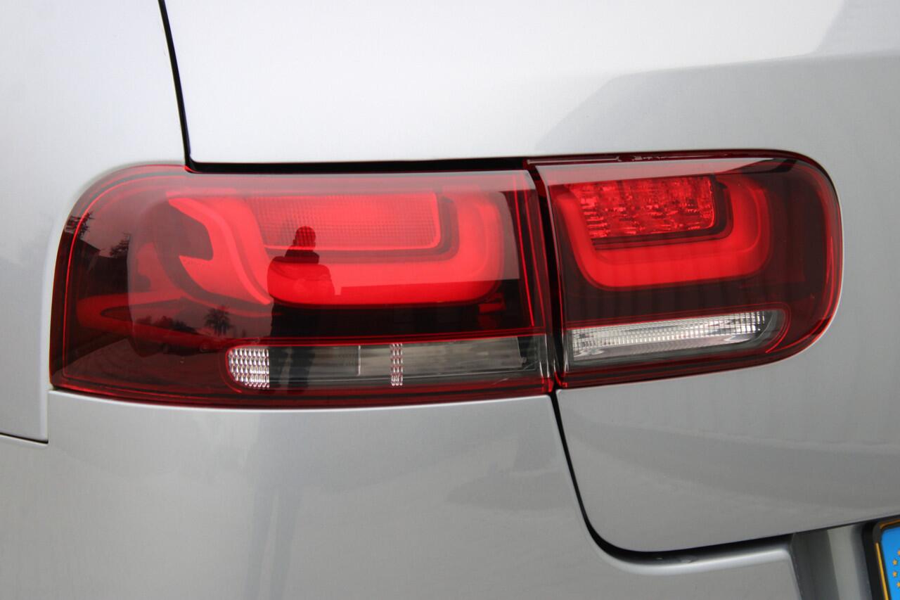 Citroen C4 CACTUS 1.2 PureTech Business | Incl. 12 maanden garantie Trekhaak | Cruise control | Apple carplay/Android auto | Navigatie | Climate control | 100% dealer onderhouden