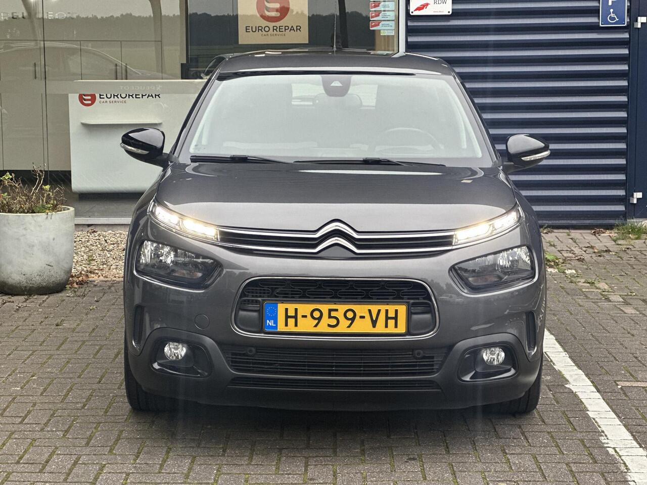 Citroen C4 CACTUS 1.2 PureTech 110pk Business | Comfort Seats | Parkeersensoren | Full LED | Apple Carplay/Android Auto | Climate Control | Navigatie | DAB | Cruise Control |