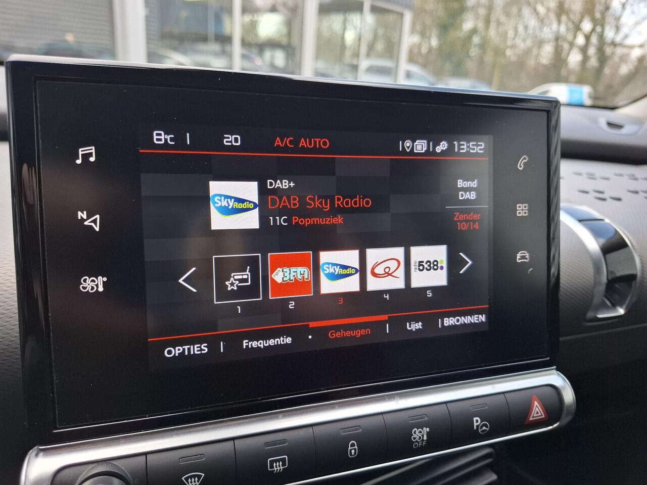 Citroen C4 CACTUS 1.2 110 PK Shine Clima/Nav/Cam