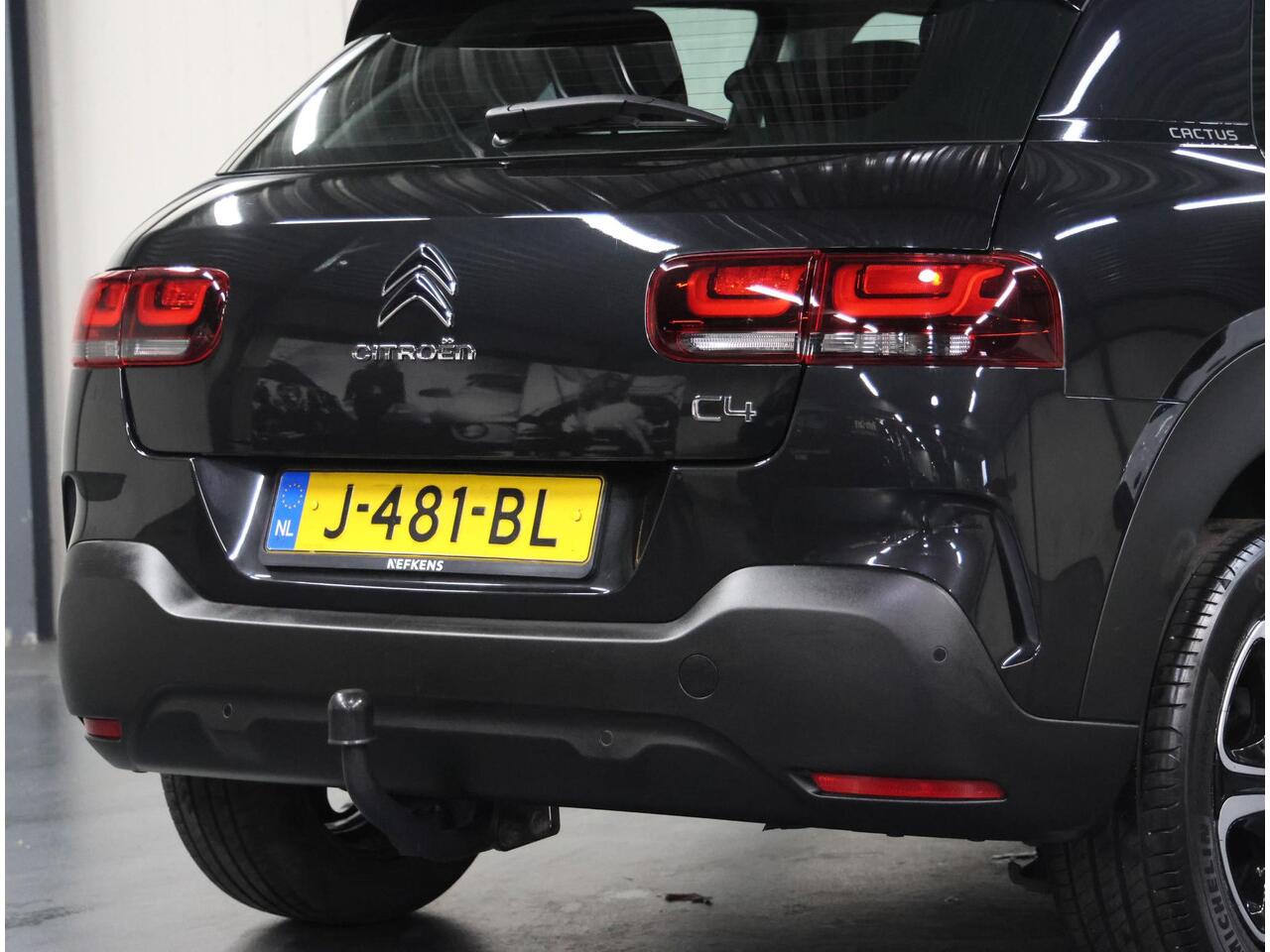 Citroen C4 CACTUS 1.2 110PK Business | 1ste eigenaar | AppleCarPlay/AndroidAuto | Cruise Control | Navigatie | Climate Control | Trekhaak | Armsteun | Isofix | Parkeersensoren |
