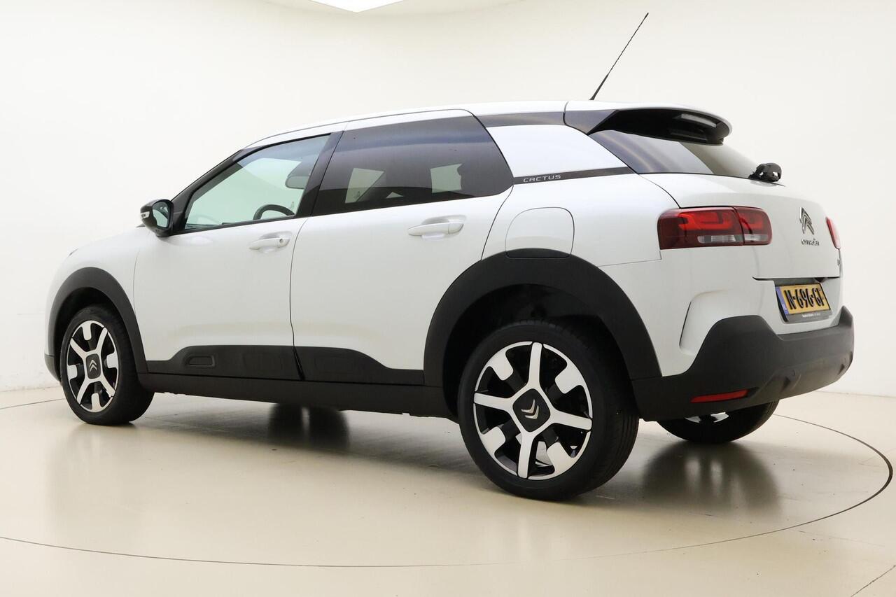 Citroen C4 CACTUS 1.2 PureTech Shine Plus | 110PK | Keyless Entree | Navigatie| Parkeer Camera | Parkeer Sensoren Voor & Achter | Climate Control | Cruise Control | Arm Steun |