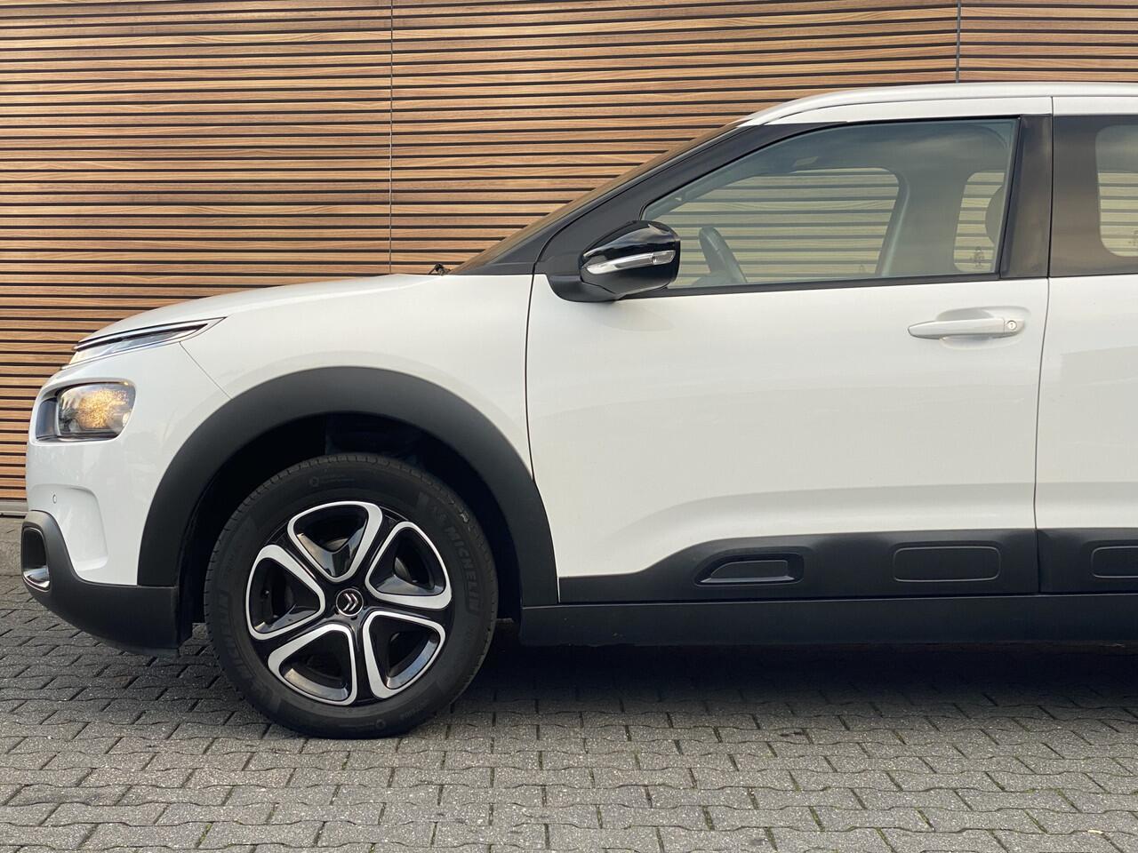 Citroen C4 CACTUS 1.2 PureTech Business Carplay / Stoelverwarming / Cruise control