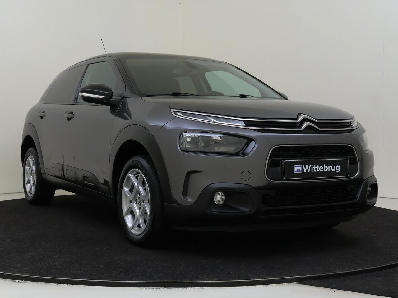 Citroen C4 CACTUS 1.2 PureTech Feel | Verstelbare lendensteunen | Remote services | Parkeersensoren | Lederen stuur |
