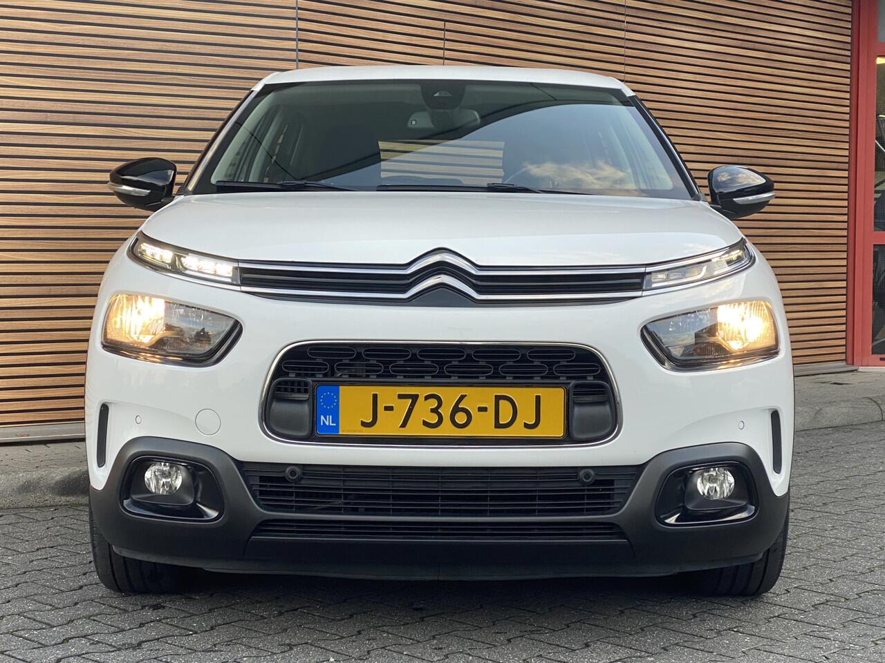 Citroen C4 CACTUS 1.2 PureTech Business Carplay / Stoelverwarming / Cruise control