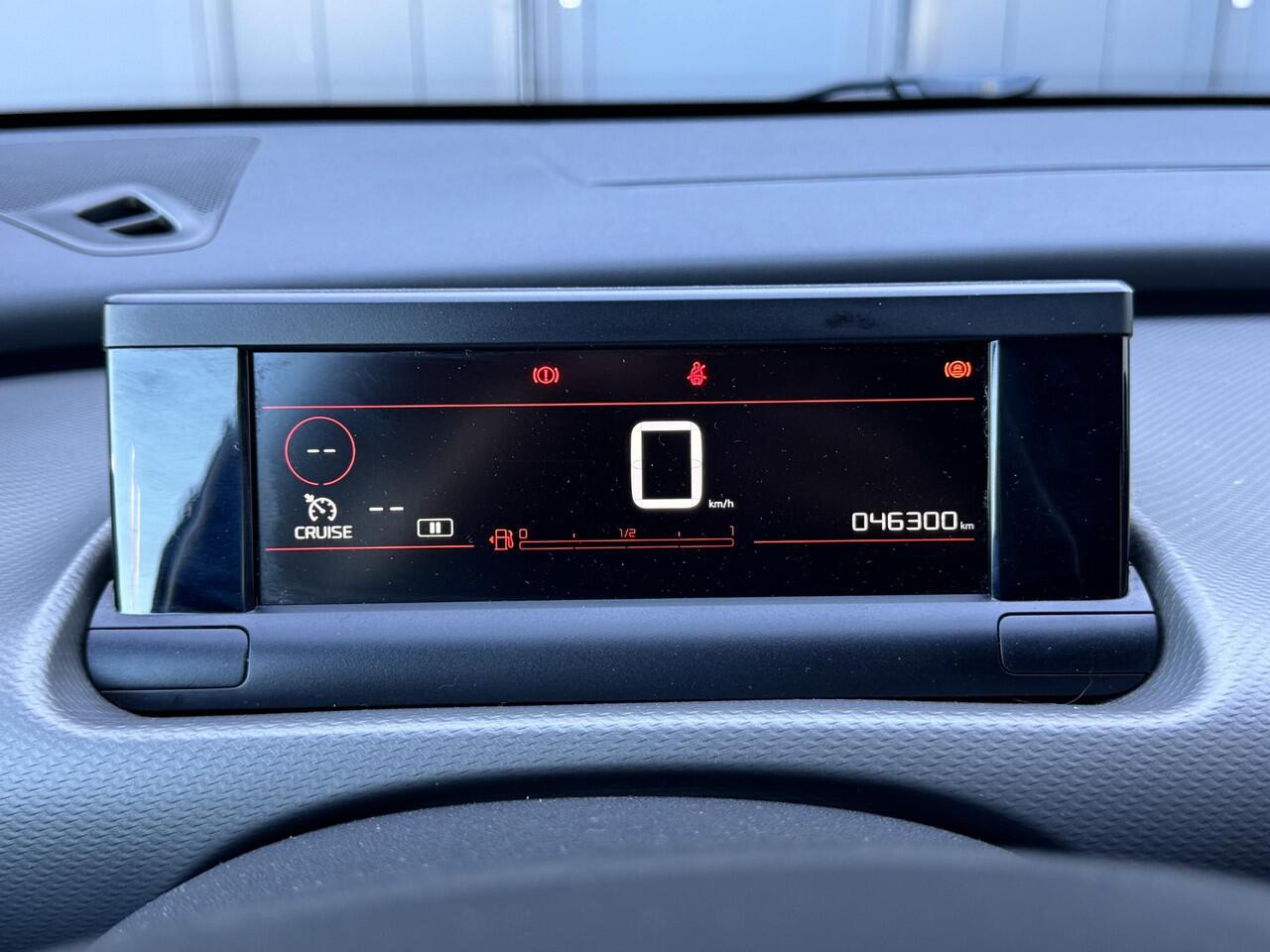 Citroen C4 CACTUS 1.2 PT 110 Business | Navi | Parkeercamera | Prijs is rijklaar