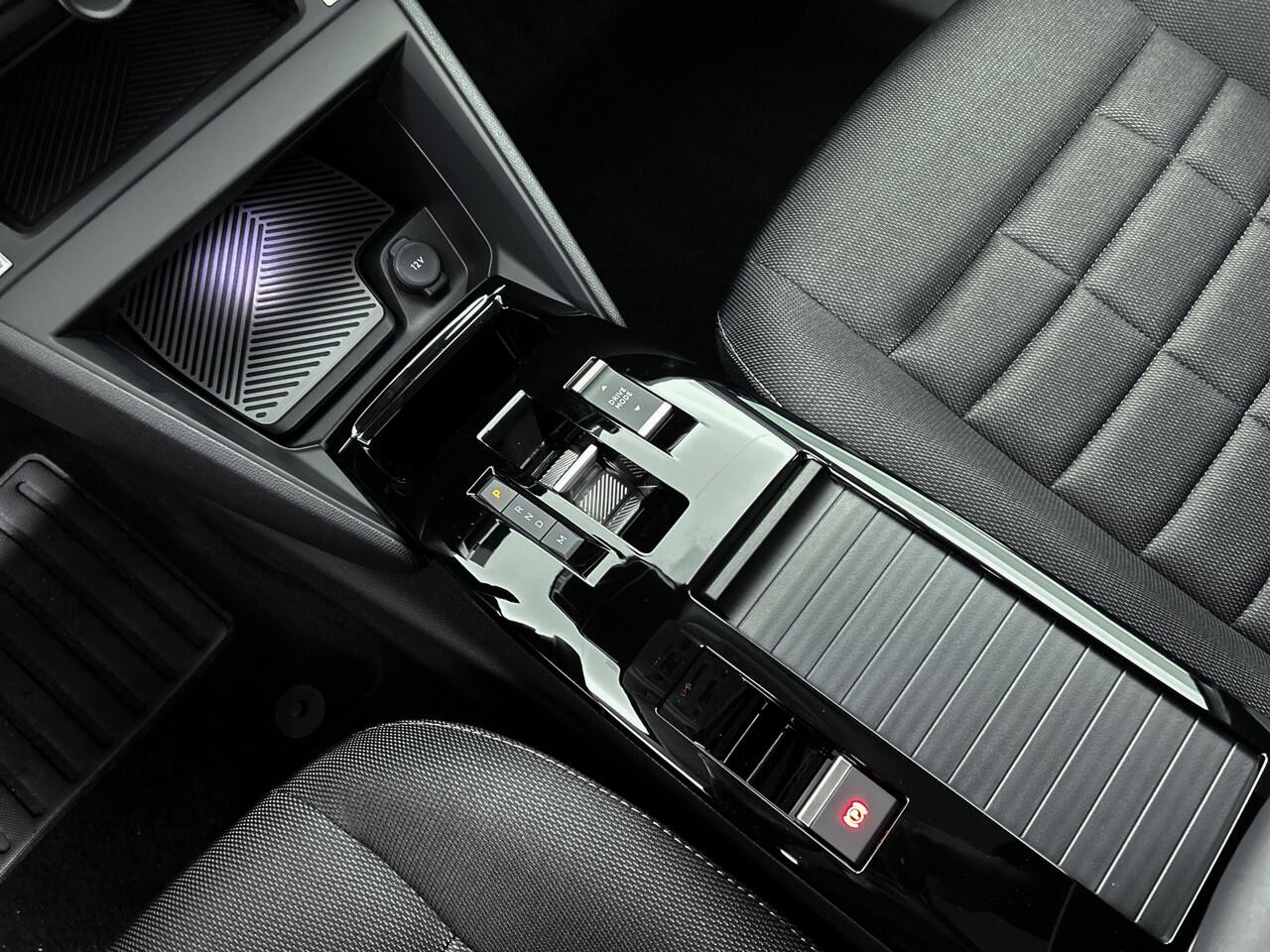 Citroen C4 Hybrid 145pk Automaat Business | RIJKLAAR | Stoelverwarming | Navigatie | Twotone | Voorruitverwaming |