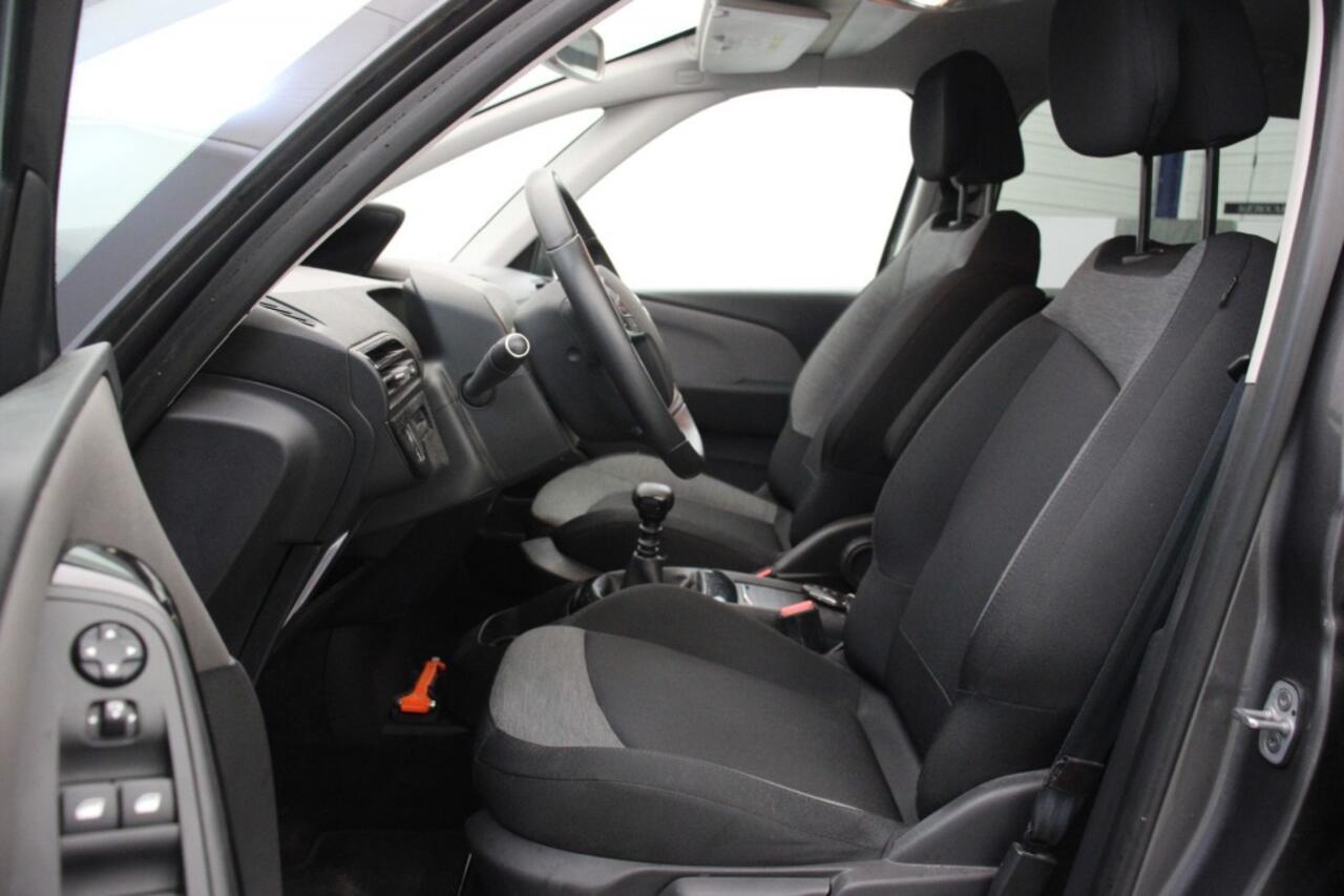 Citroen C4 SpaceTourer 1.2 PureTech Business 7 Persoons - Carplay, Navi, Camera, Cruise