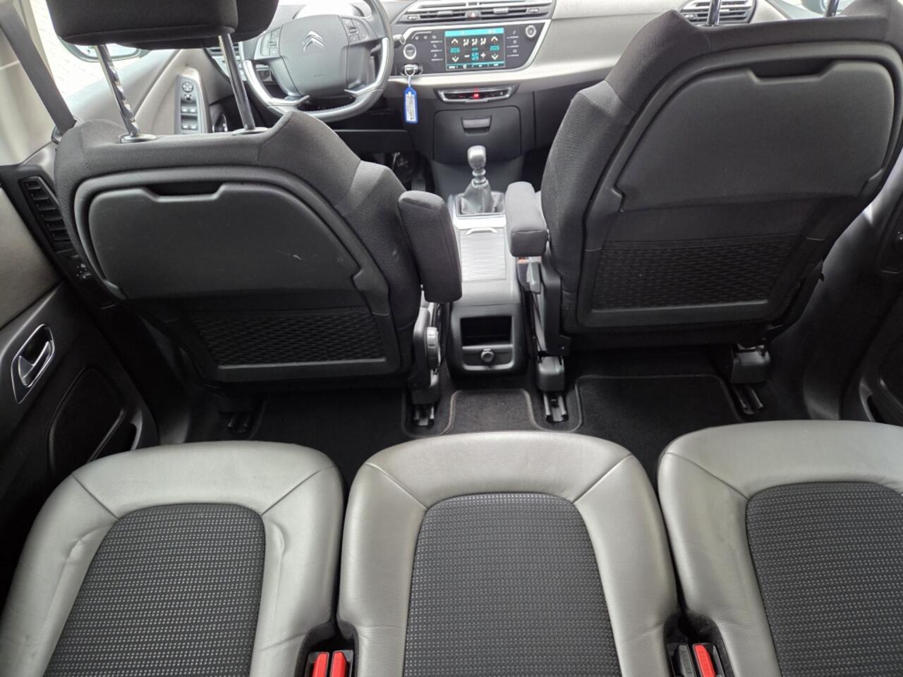 Citroen C4 Shine 130 PK | Massage stoelen voor | Elektrische achterklep