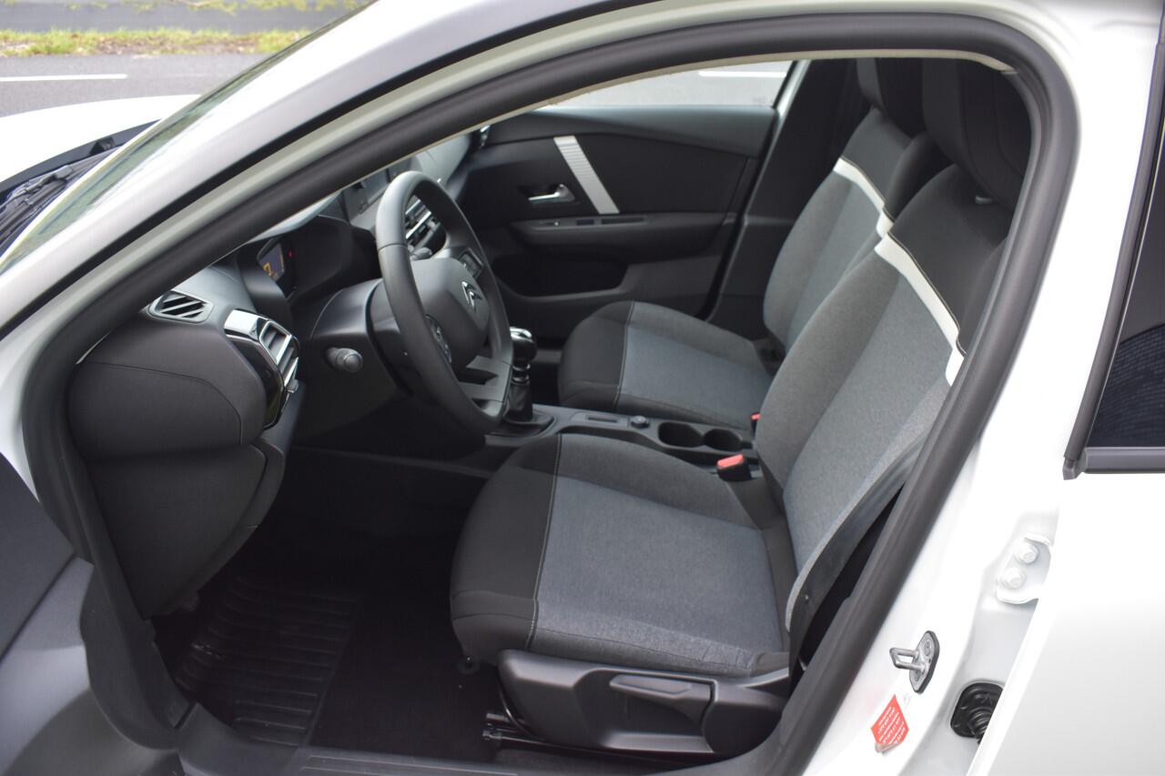 Citroen C4 1.2 Live Airco Cruisecontrol Carkit Btw auto Nieuwe-distriem