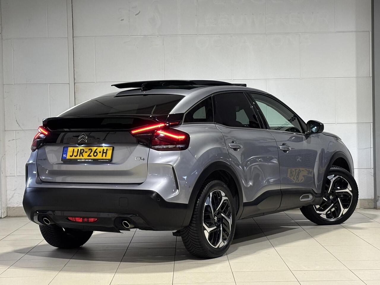 Citroen C4 Shine Pack 1.2 Turbo 130pk EAT8 | SCHUIF/KANTELDAK | NAVI | STOEL+STUURVERW. | CAMERA | LEDER | ADAPTIVE CRUISE | DODEHOEKBEW. |