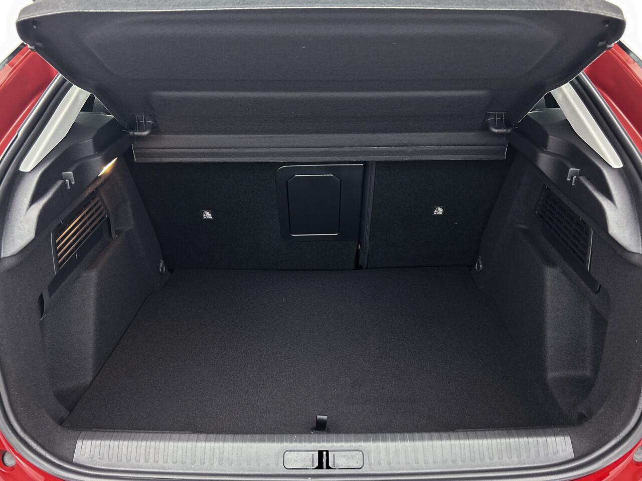 Citroen C4 130 PK Automaat Plus RIJKLAAR | NIEUW! | Camera | Navigatie | Zwart Dak |